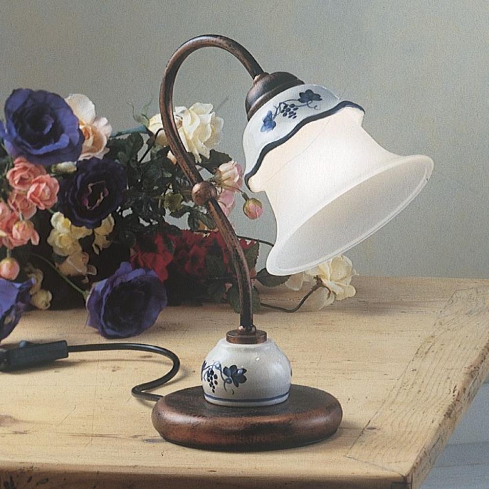klasszikus asztali lampa keramia provence provansz keramia kezzel festett vilagitas napplali haloszoba ejjeli szekreny vilagitas mediterran polgari elegans iroda.jpg